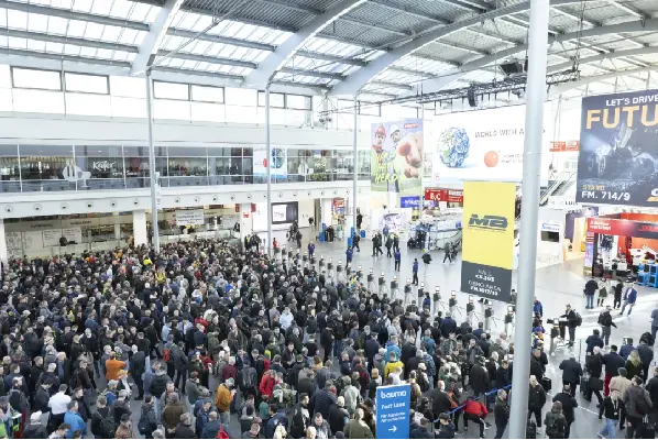 Bauma 2025 comenzó en Munich, Alemania | Quangong Machinery Co., Ltd. - El equipo totalmente automático Zenith ZN2000-2 demuestra un nuevo nivel en fabricación inteligente