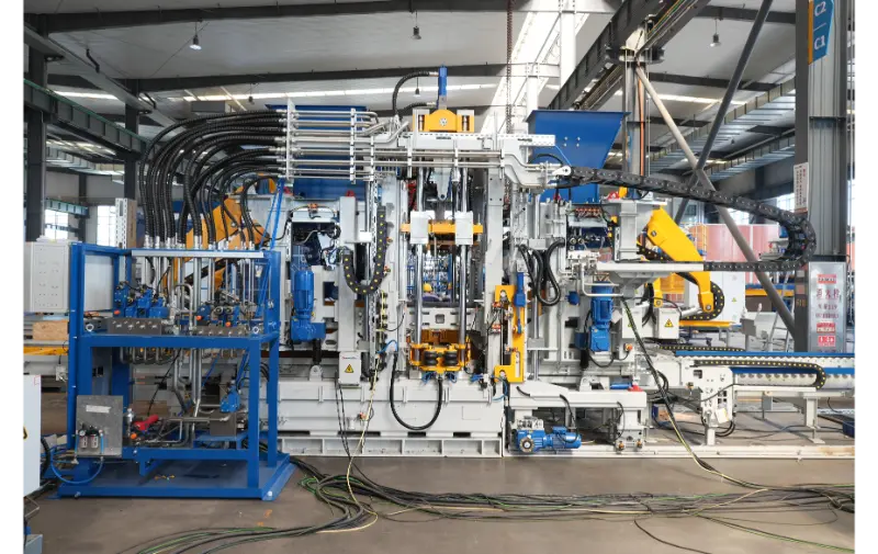 Línea de producción de ladrillos Quangong Machine ZN900-2: potenciada por la inteligencia, construyendo un nuevo punto de referencia en la fabricación de ladrillos eficiente y ecológica