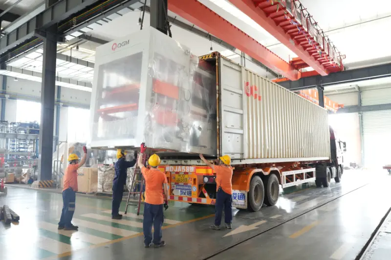 Quangong Machinery envía líneas de producción de ladrillos inteligentes a mercados extranjeros