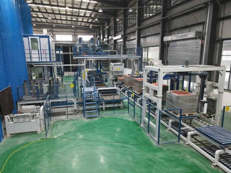 Cómo elegir la máquina bloquera de hormigón adecuada: 4 factores clave de retorno de la inversión