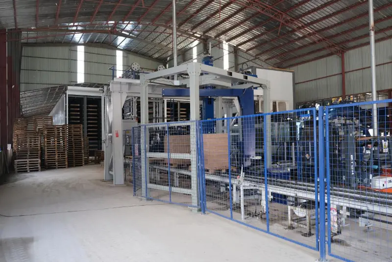 Cómo elegir un proveedor confiable de soluciones de fabricación de bloques de concreto